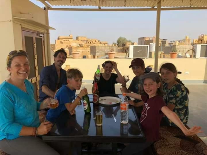 Hotel Himmat Niwas Jaisalmer Zewnętrze zdjęcie